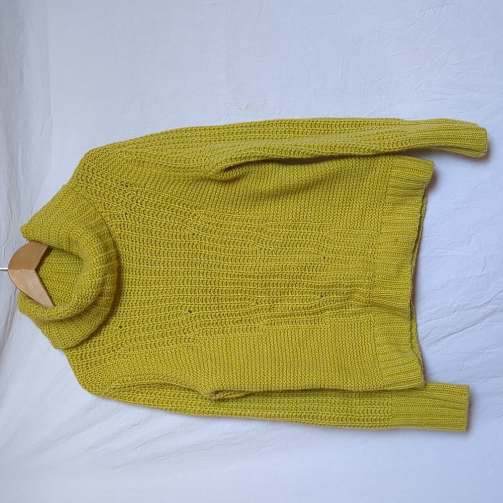 Banana Republic sweater wide turtleneck wool blend chunky medium